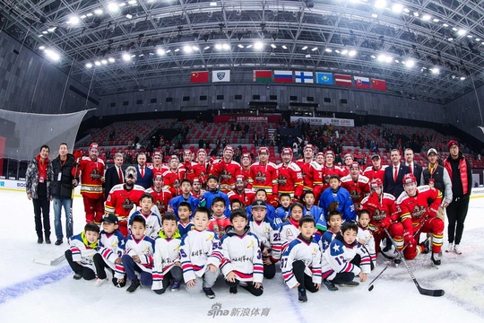 KHL万科龙回京首战全面开花胜海军上将(8) 第8页