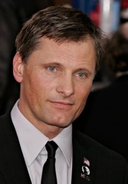 又 名:        维果·莫特森        viggo mortensen        维果