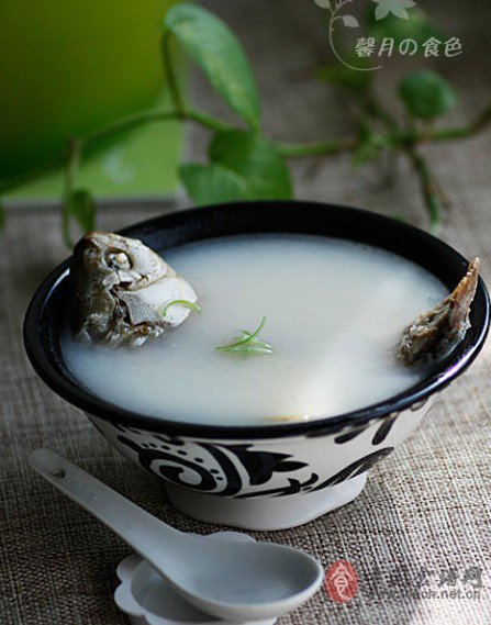 鲫鱼汤怎么做?