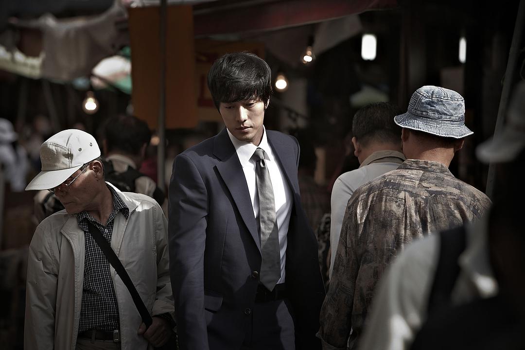 《公司职员》-高清电影-在线观看