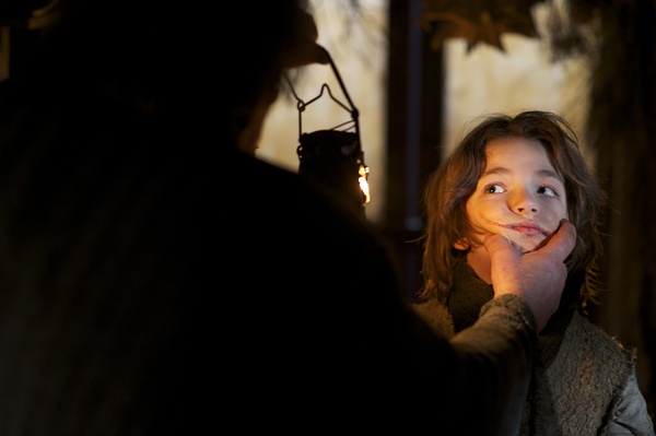 《笑面人(2012)》全集-高清电影完整版-在线观看-搜狗影视