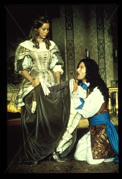 《铁面人(1977)》全集-高清电影完整版-在线观看-搜狗影视