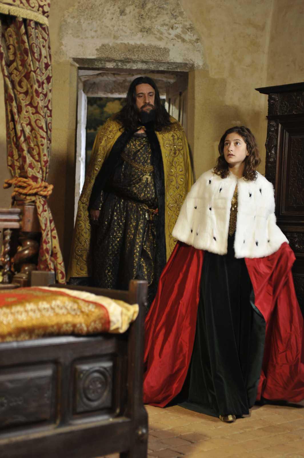 《蓝胡子》-高清电影-在线观看