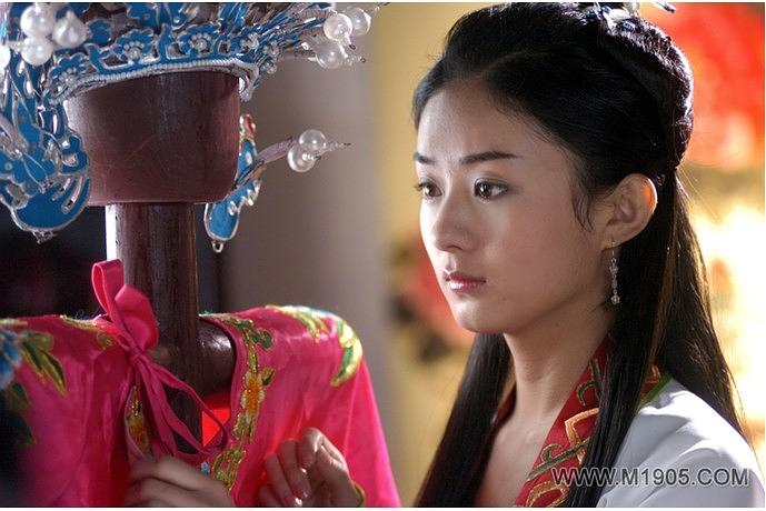 周放亮相《错点鸳鸯》