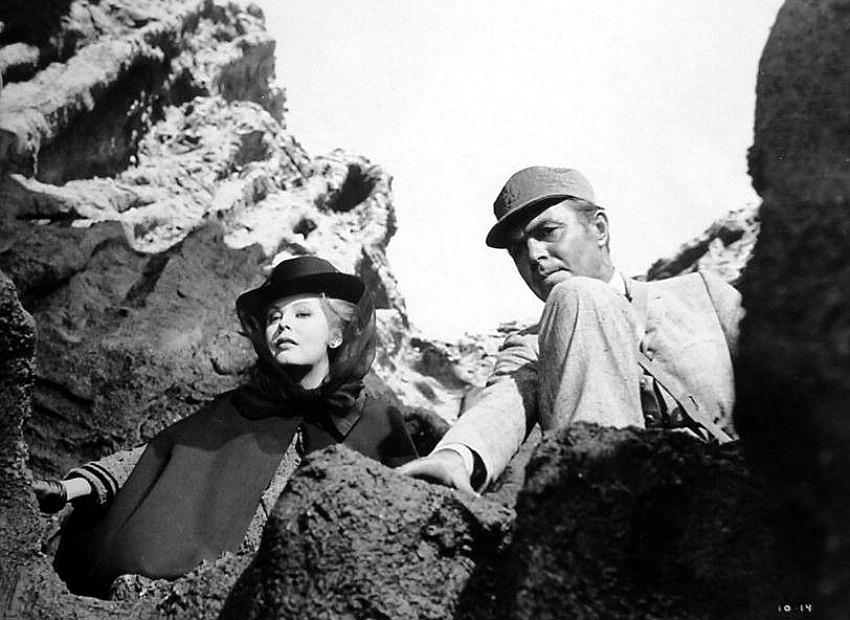 《地心游记(1959)》-高清电影-在线观看