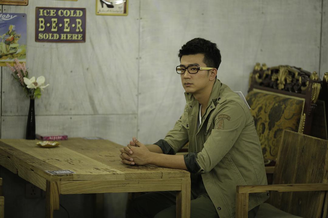 撕名牌杀戮事件