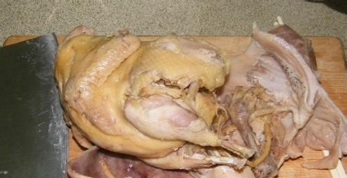 猪肚鸡的做法和需要买的材料 “猪肚鸡”的做法