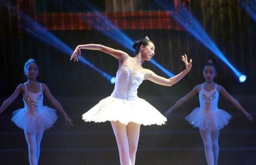 芭蕾舞几岁开始学比较好 小孩几岁可以学芭蕾舞