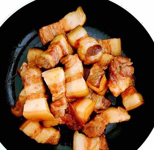 红烧肉怎么做好吃又简单 红烧肉怎么做好吃？红烧肉的做法。