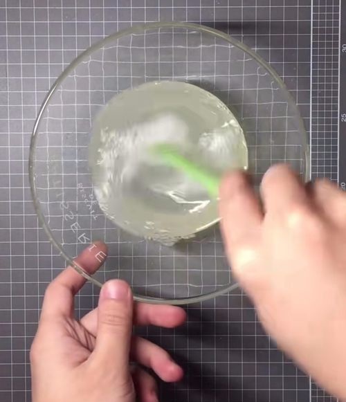 如何自制胶水 怎么自制胶水，自制胶水教程