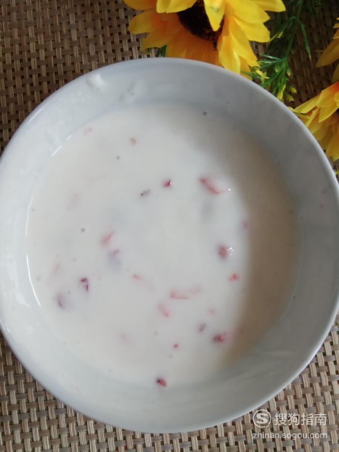 自制草莓酸奶怎么做窍门 怎样自制美味的草莓酸奶优质