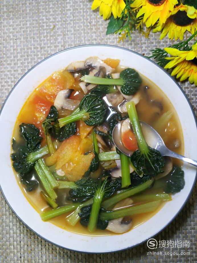 西红柿口蘑汤的做法 怎样做美味的西红柿口蘑塔菜汤？优质